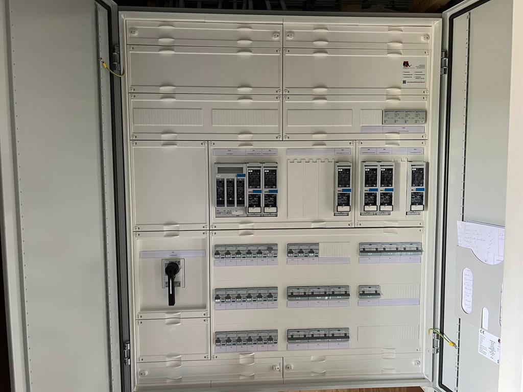 366352076_759762379494168_6238531686481624806_n