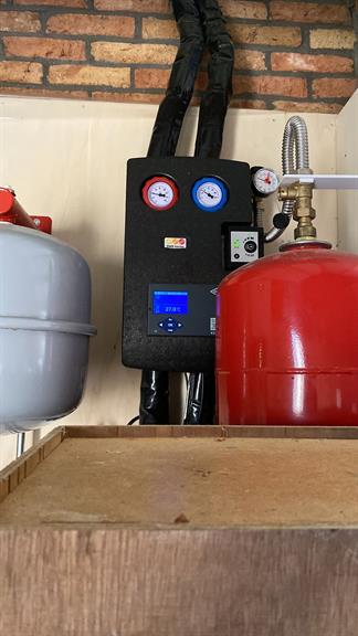 219b509f4e8a43a788ae876b19ba0ae4